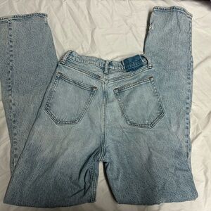 Abercrombie & Fitch Light Wash Relaxed Men’s Jeans 27/XL length curve love